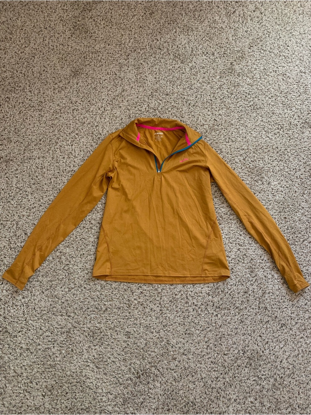 Brooks Long-Sleeve Quarter-Zip Pullover - Mustard
